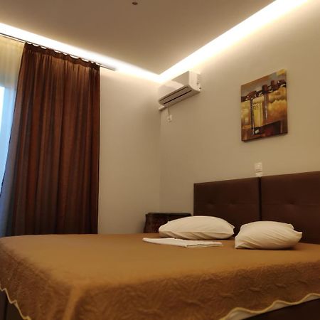 Hotel Anesi Athén Kültér fotó