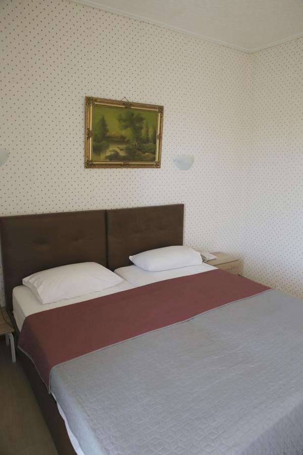 Hotel Anesi Athén Kültér fotó
