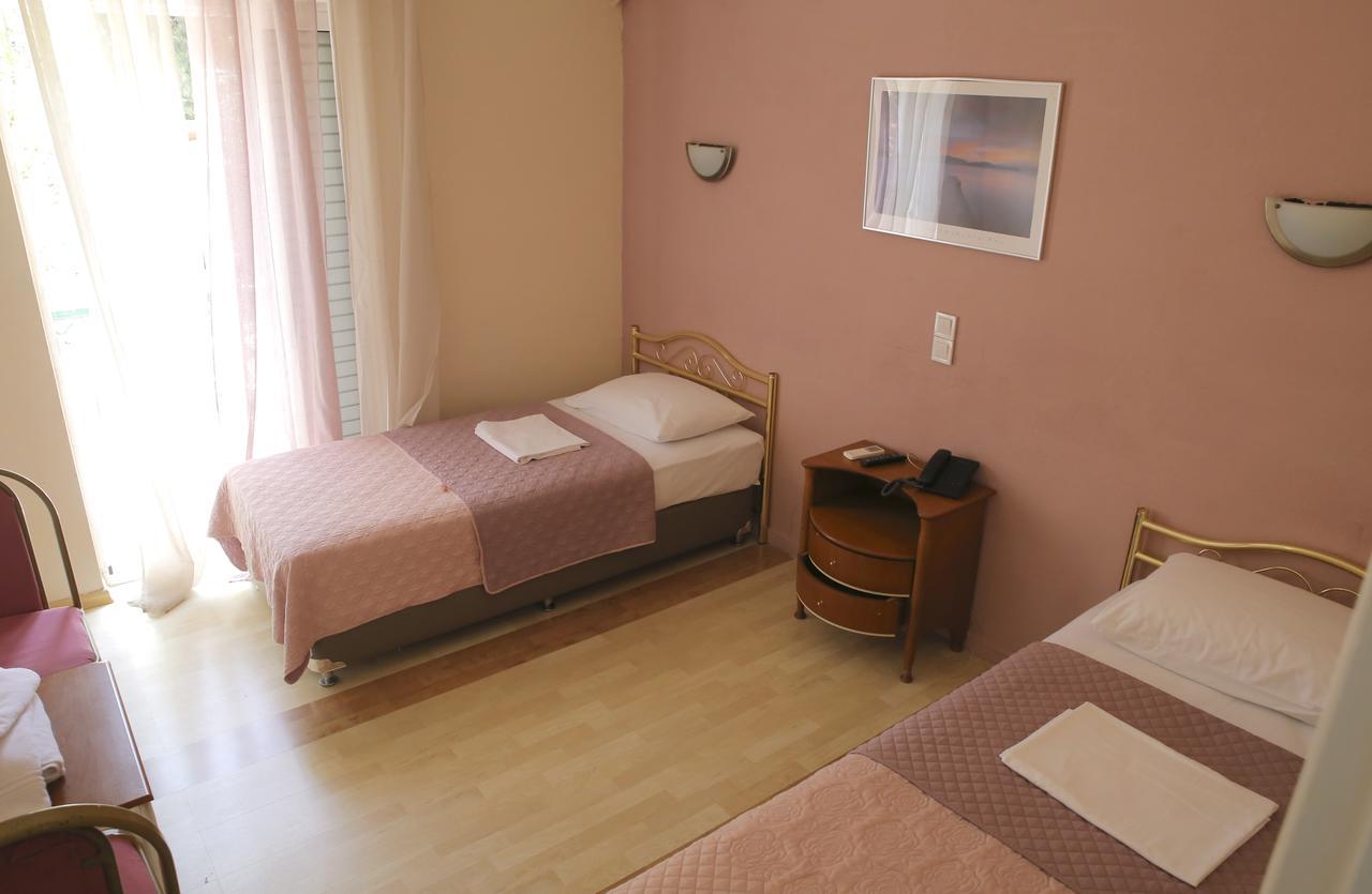 Hotel Anesi Athén Kültér fotó