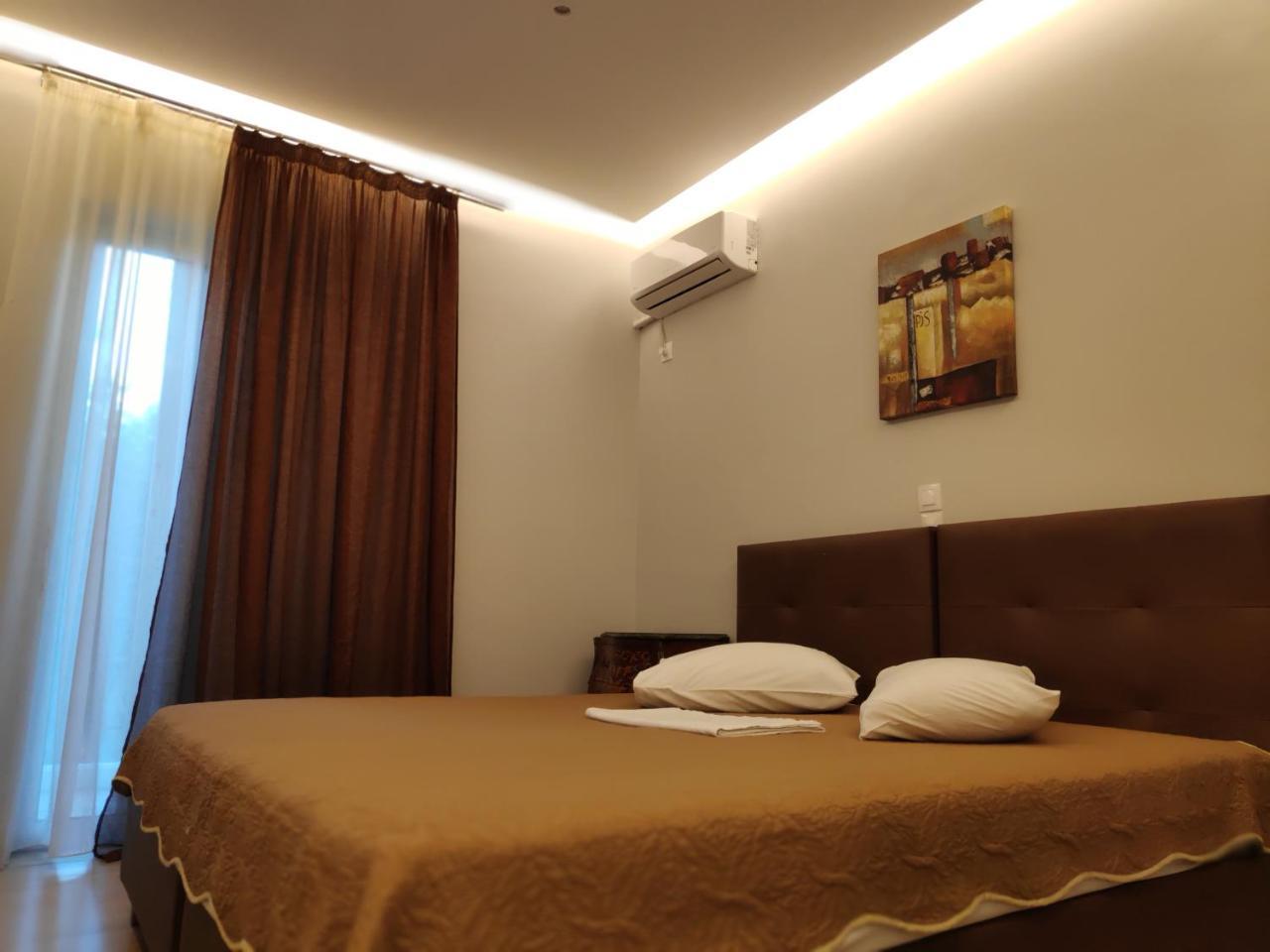 Hotel Anesi Athén Kültér fotó